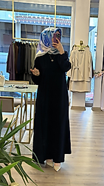 Nilâ Lacivert